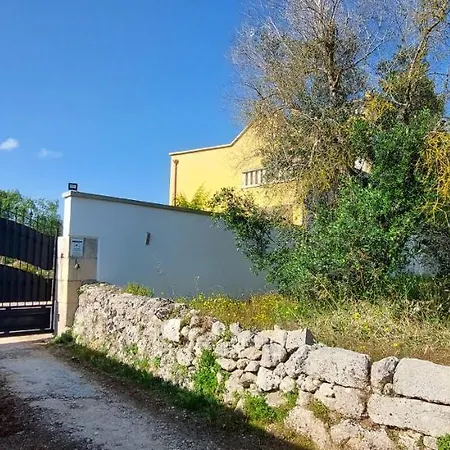 Paradiso - Tra Ulivi E Tramonti Da Cartolina Muro Leccese