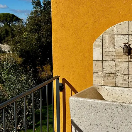 Paradiso - Tra Ulivi E Tramonti Da Cartolina Muro Leccese