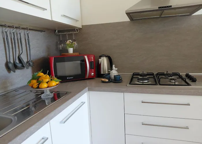 Paradiso - Tra Ulivi E Tramonti Da Cartolina * Muro Leccese